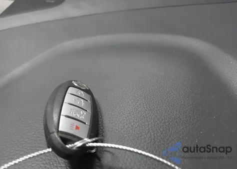 2016 Nissan Rogue Sv z USA, uszkodzony, nr VIN KNMAT2MV2GP653508